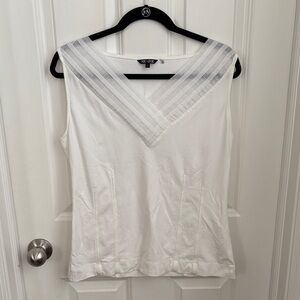 NIC+ZOE Sheer V-Neck White Sleeveless Top